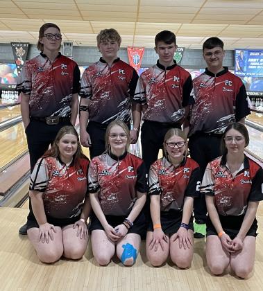  top eight boys and girls bowlers that advanced to state competition. Photos by Rhonda Hutchison.