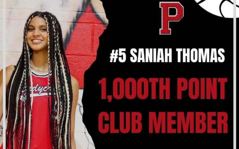 Saniah Thomas becomes the ninth Ladycat to reach 1000 points for her career.
