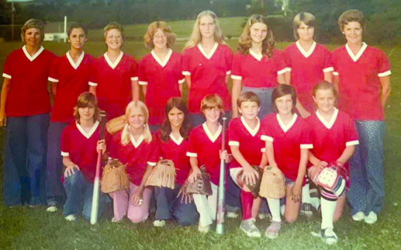 Kandy Mason O'Hara played with Vic and Mary Vater's daughter Kim on Snoopy's Gang in the mid 70's. It was a mixture of Campbell and Pendleton girls with coach Rosemary Kline.