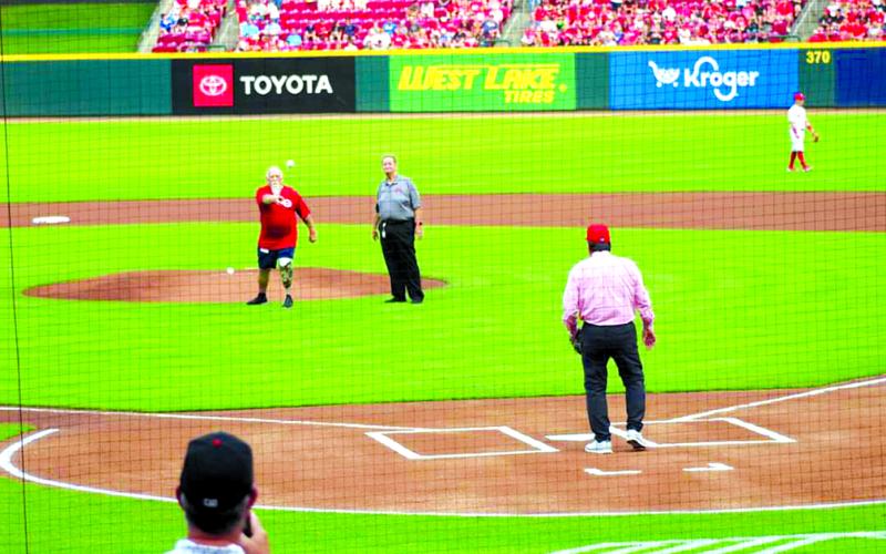Former Pendleton Countian Rodney Hamilton took part in one of the most unforgettable moments of his life as he was able to throw out the first pitch to his boyhood idol and Cincinnati Reds legend Johnny Bench. Photo courtesy of Micki Hamilton.