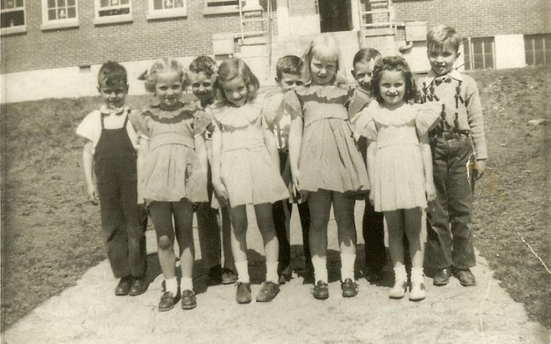 Jeanna Carr's second grade students, 1948-49:  Girls- Joy Whaley Antrobus, Judy Klaber Redden,  Neva Lee Cummins, Darlene Adams;  Boys- Ronnie Wolfe, unknown, Ronnie Mann,  unknown, Larry Webb.