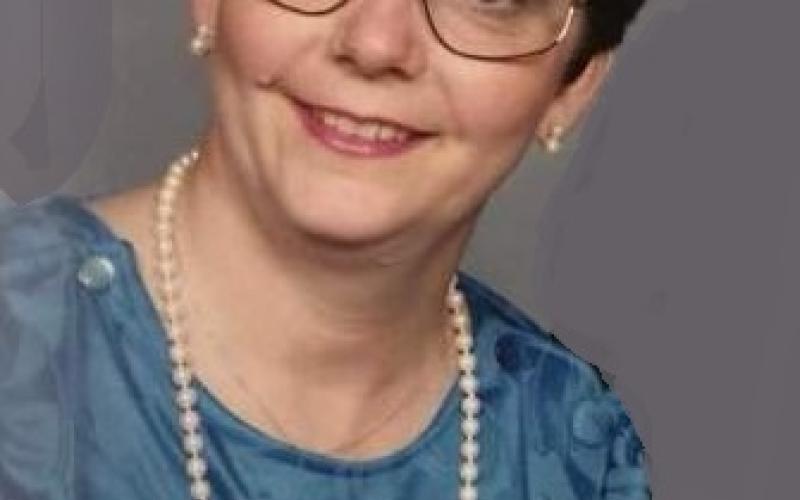 CAROL MAINS