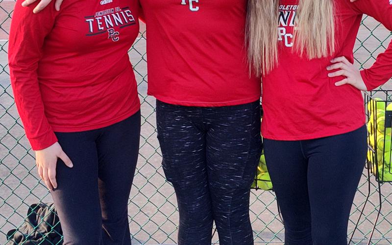 Eighth grade Ladycats tennis team members, from left, Sophie Richie, Leah Rardin, Chloe Holbrooke. Photo courtesy of Stacey Meyers.
