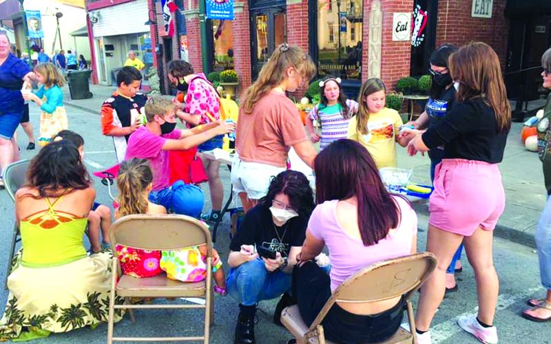 Face painting at the Artwalk