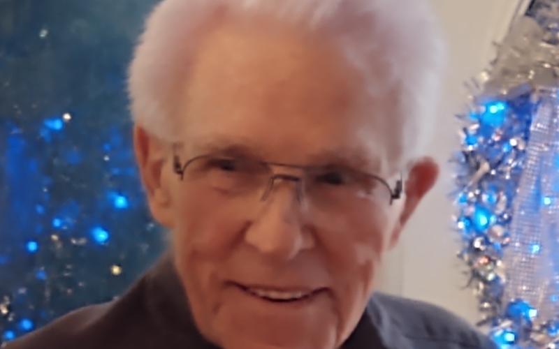 KENNETH BRAY