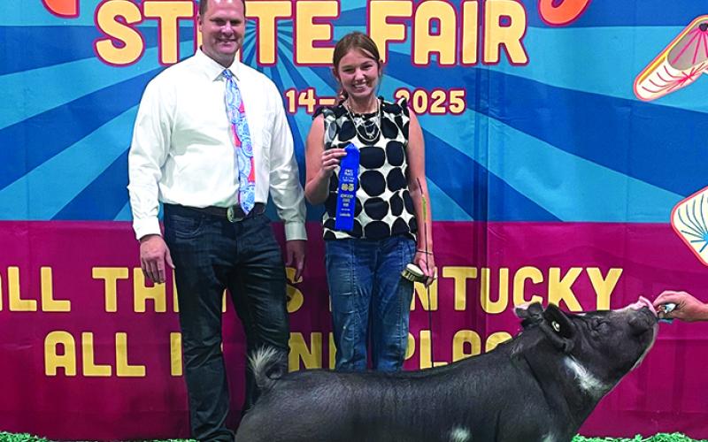 Jordyn Gosney won Reserve Showmanship for the 14- and 15-year-olds age division and placed first in Lightweight Berkshire Market Hog.