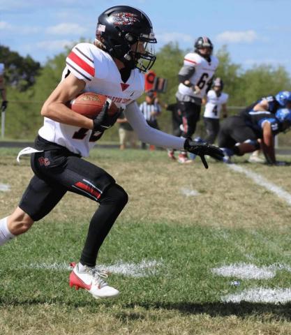Wildcats sophomore Colton Morton caught five passes for 41 yards