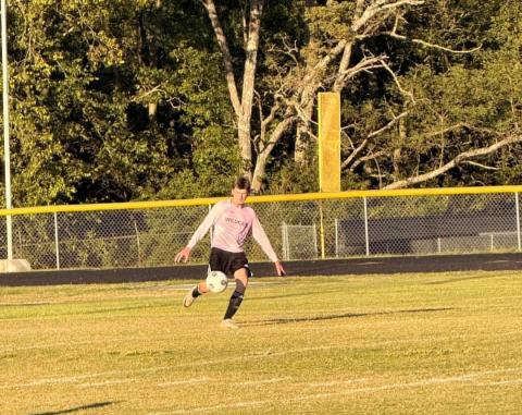 Wildcat Senior goalkeeper Adam Beebe