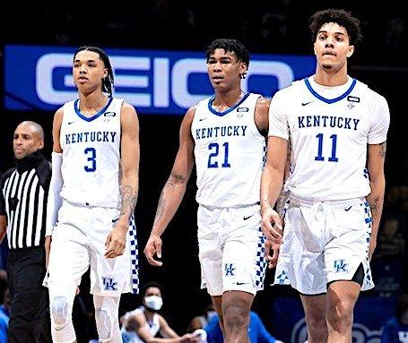 Kentucky redshirt freshman Dontaie Allen, right, walks onto the court with teammates BJ Boston (3) and Cam'Ron Fletcher (21) earlier this season. (SEC Photo) 